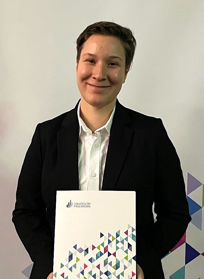 Bild von Katharina Buchta (Autorin) & Dr. Uta Loeckx (Betreuung)